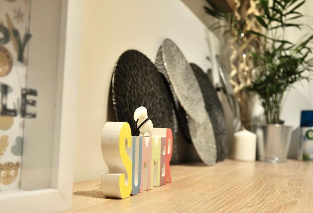 New Studio Apartment In Central Budapest - Free Parking Bagian luar foto