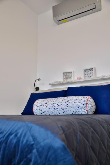 New Studio Apartment In Central Budapest - Free Parking Bagian luar foto