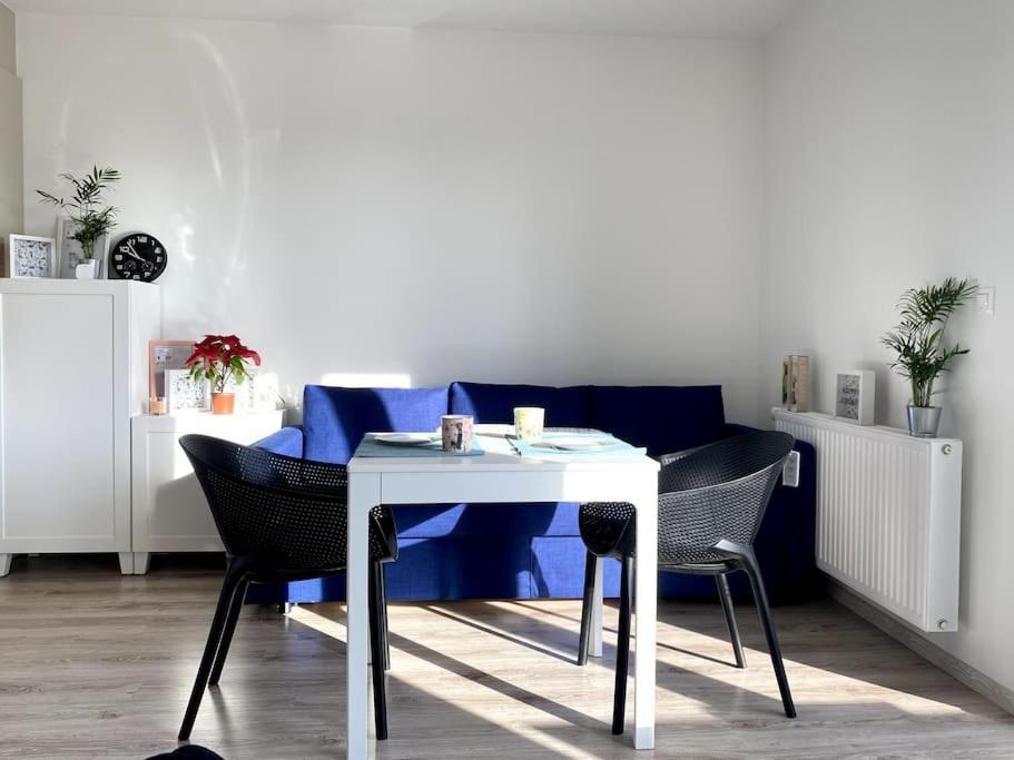 New Studio Apartment In Central Budapest - Free Parking Bagian luar foto